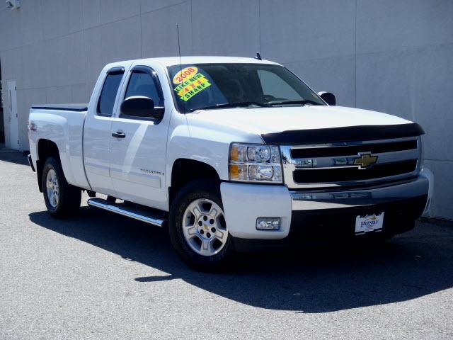 Photo of 2008 Chevrolet Silverado 1500