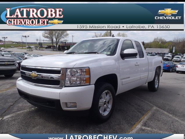 Photo of 2008 Chevrolet Silverado 1500