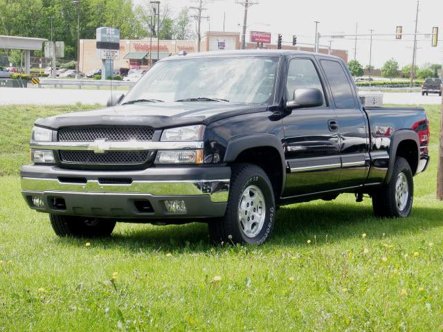 Photo of 2004 Chevrolet Silverado 1500