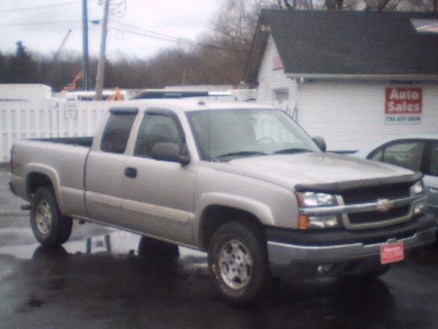 Photo of 2004 Chevrolet Silverado 1500
