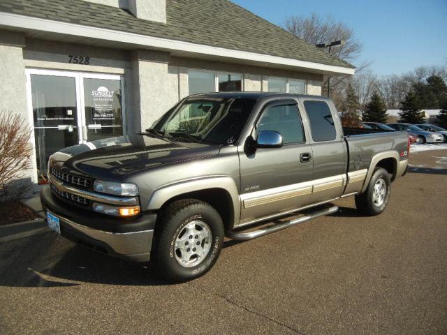 Photo of 2002 Chevrolet Silverado 1500