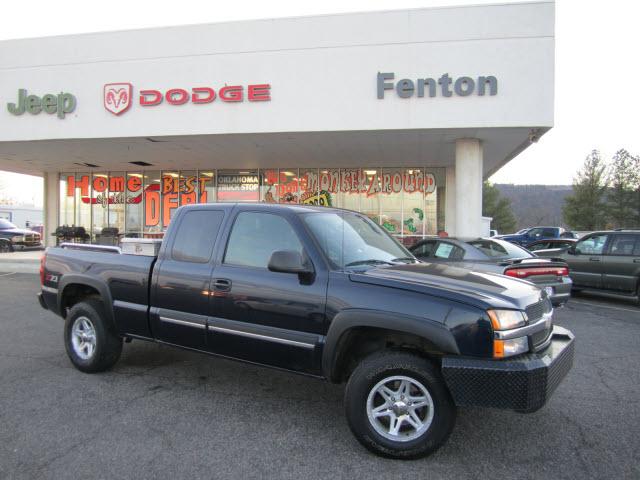 Photo of 2005 Chevrolet Silverado 1500