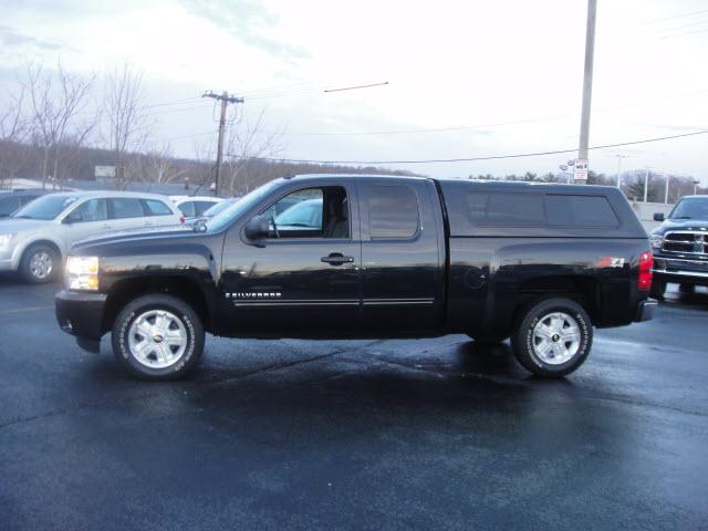 Photo of 2009 Chevrolet Silverado 1500