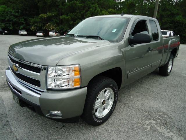 Photo of 2009 Chevrolet Silverado 1500