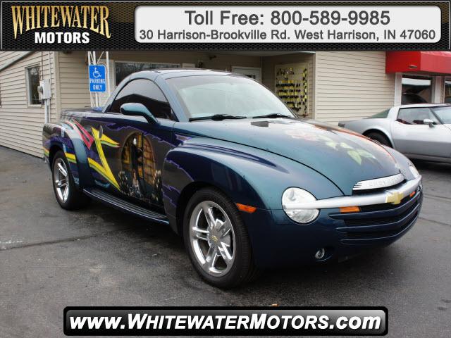 Photo of 2005 Chevrolet SSR
