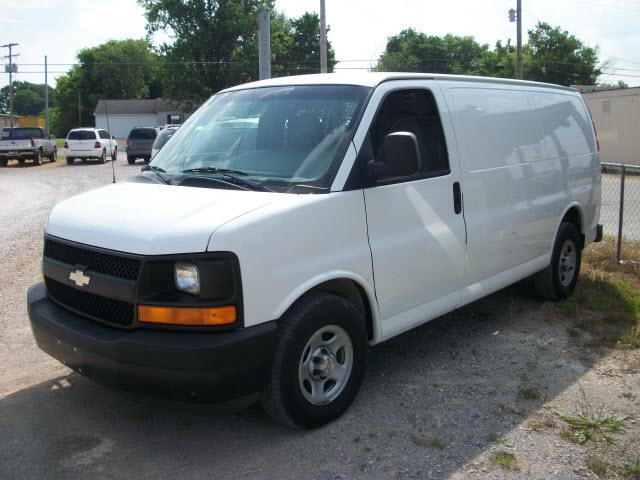 Photo of 2003 Chevrolet G1500