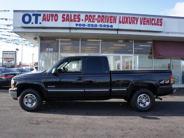 Photo of 2000 Chevrolet Silverado 2500