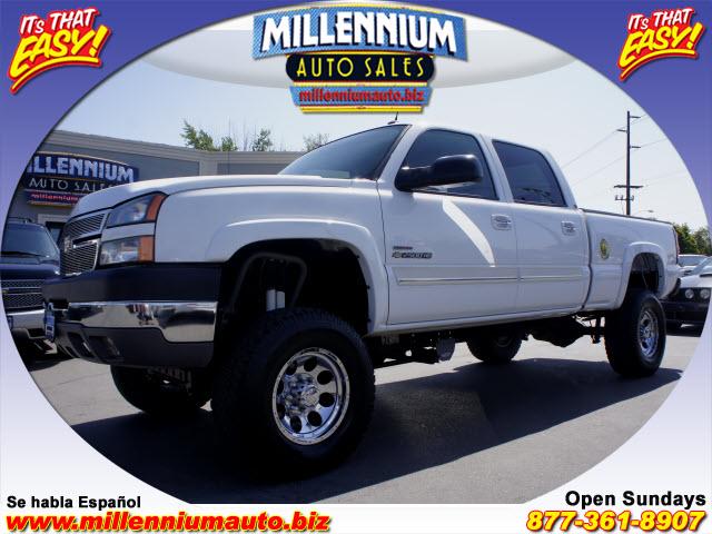 Photo of 2005 Chevrolet Silverado 2500HD