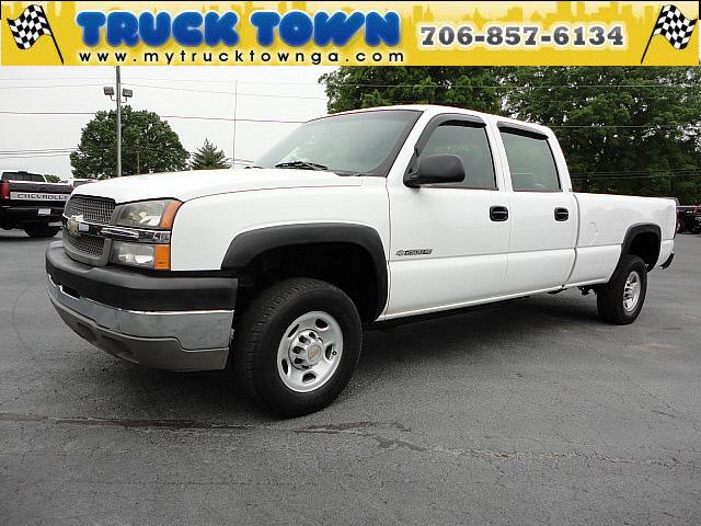 Photo of 2004 Chevrolet Silverado 2500HD