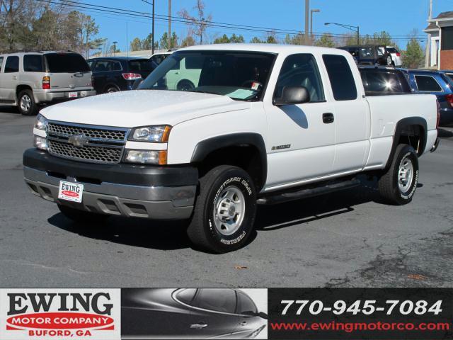Photo of 2005 Chevrolet Silverado 2500HD