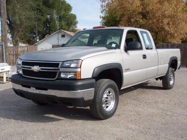 Photo of 2006 Chevrolet Silverado 3500