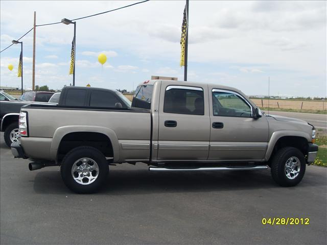 Photo of 2001 Chevrolet Silverado 2500HD