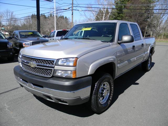 Photo of 2005 Chevrolet Silverado 2500HD
