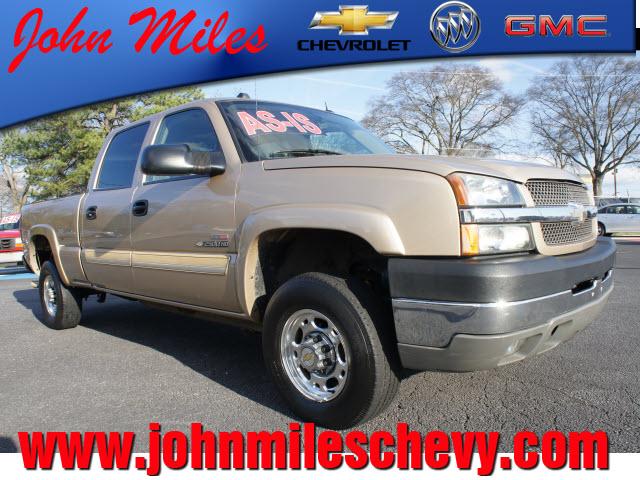 Photo of 2004 Chevrolet Silverado 2500HD