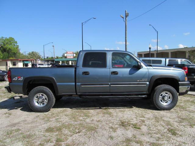 Photo of 2006 Chevrolet Silverado 2500