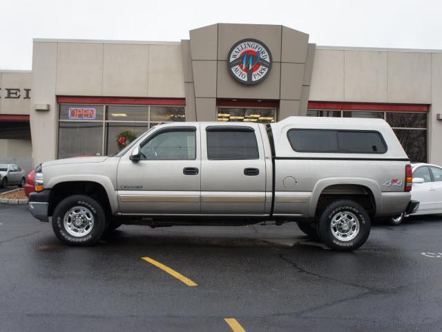 Photo of 2001 Chevrolet Silverado 2500HD