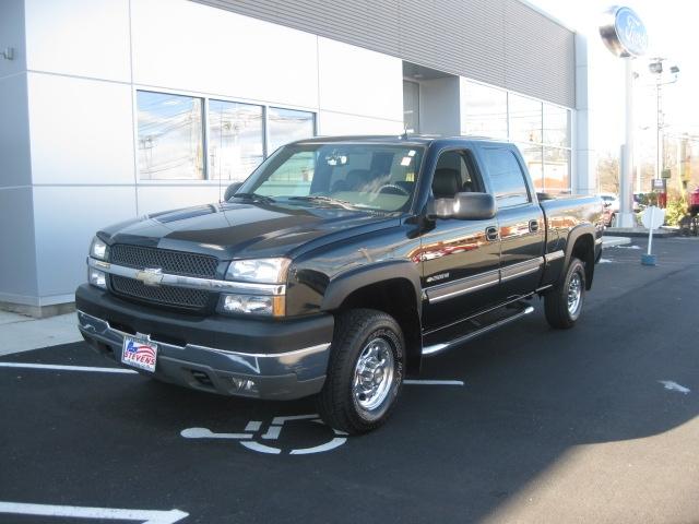 Photo of 2004 Chevrolet Silverado 2500HD
