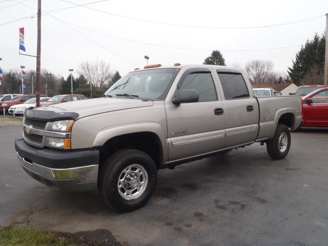 Photo of 2003 Chevrolet Silverado 2500
