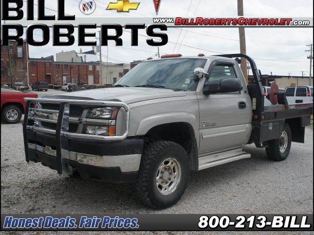 Photo of 2004 Chevrolet Silverado 2500HD