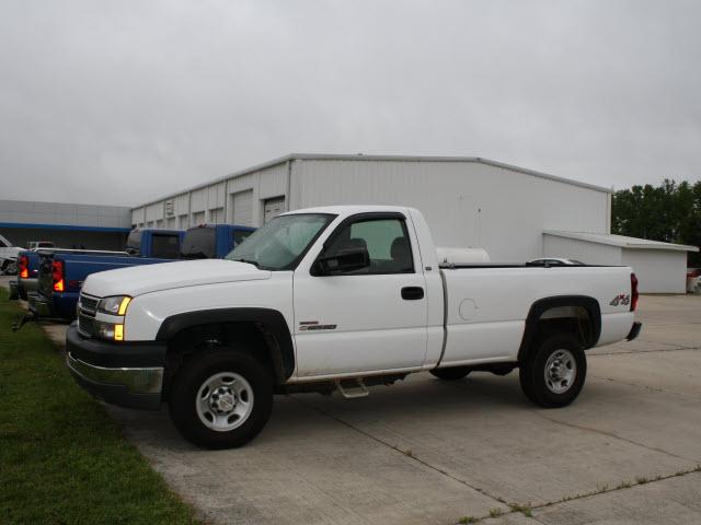 Photo of 2005 Chevrolet Silverado 2500HD
