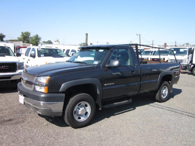 Photo of 2003 Chevrolet Silverado 2500HD