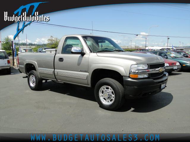 Photo of 2001 Chevrolet Silverado 2500HD