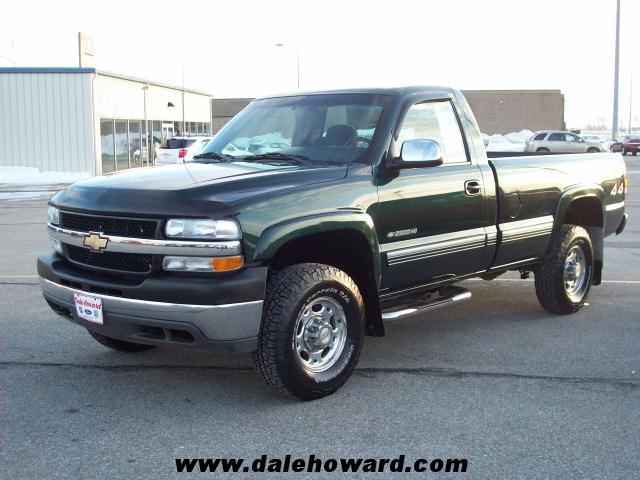 Photo of 2002 Chevrolet Silverado 2500HD