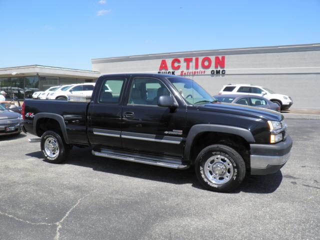Photo of 2003 Chevrolet Silverado 2500
