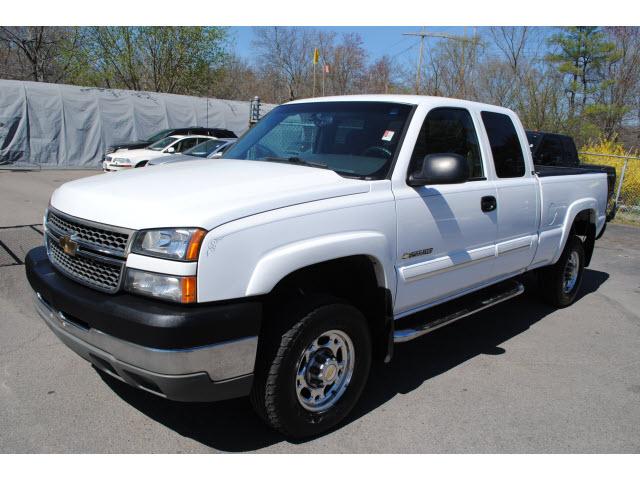 Photo of 2005 Chevrolet Silverado 2500HD