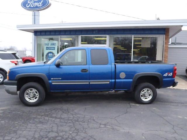 Photo of 2003 Chevrolet Silverado 2500