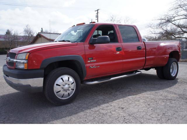 Photo of 2003 Chevrolet Silverado 3500