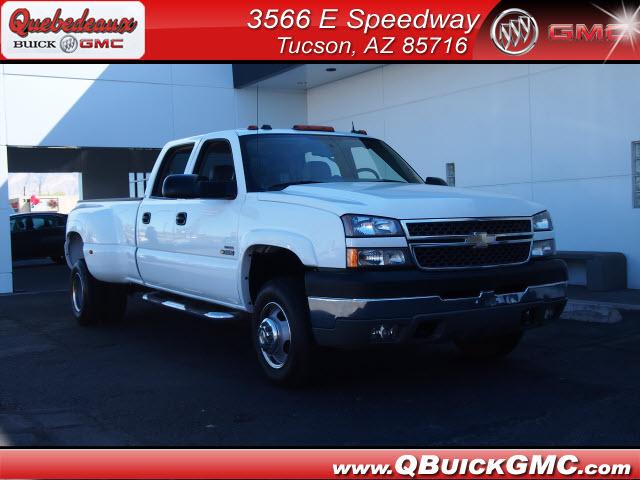 Photo of 2005 Chevrolet Silverado 3500