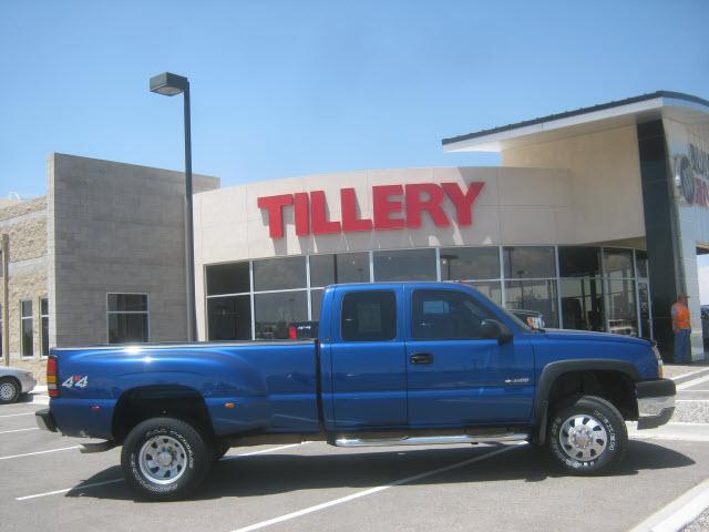 Photo of 2003 Chevrolet Silverado 3500