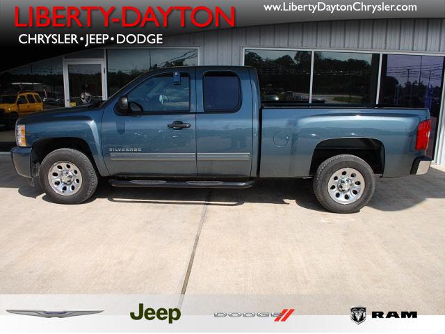 Photo of 2011 Chevrolet Silverado 1500