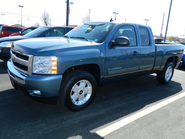 Photo of 2011 Chevrolet Silverado 1500