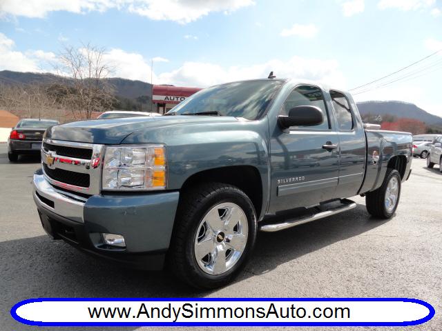 Photo of 2011 Chevrolet Silverado 1500