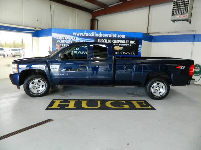 Photo of 2010 Chevrolet Silverado 1500