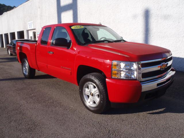 Photo of 2010 Chevrolet Silverado 1500