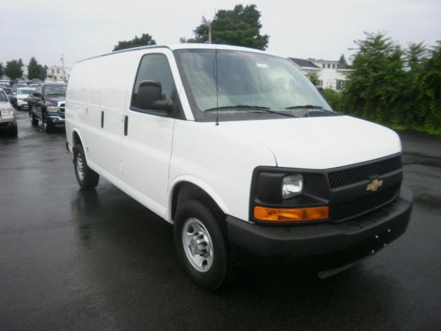 Photo of 2010 Chevrolet Express 2500