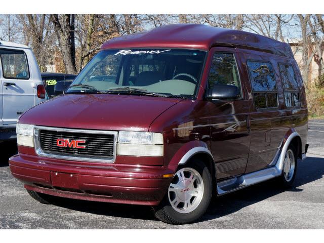 Photo of 2003 GMC Safari