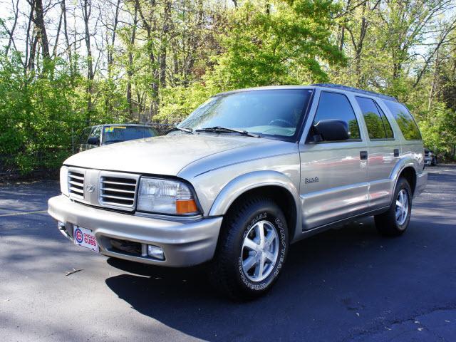 Photo of 1999 Oldsmobile Bravada