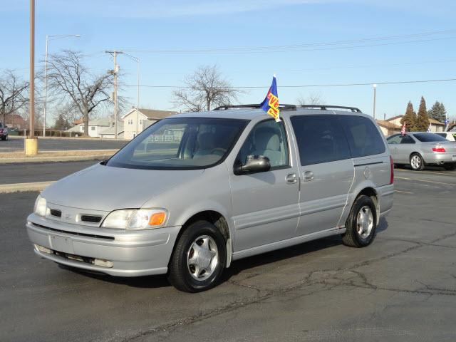 Photo of 2000 Oldsmobile Silhouette