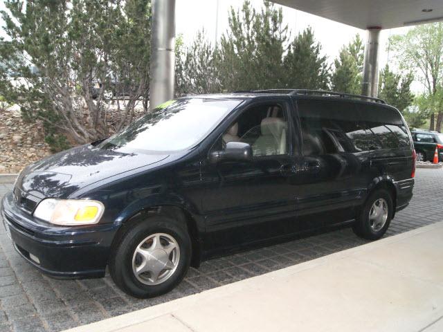 Photo of 2000 Oldsmobile Silhouette