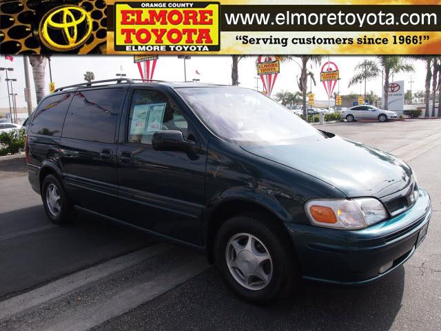 Photo of 1999 Oldsmobile Silhouette