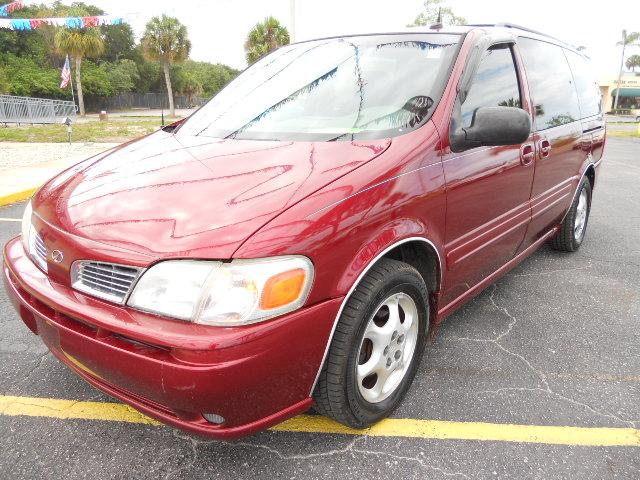 Photo of 2003 Oldsmobile Silhouette