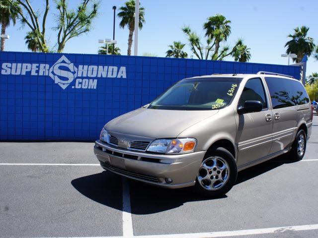 Photo of 2004 Oldsmobile Silhouette