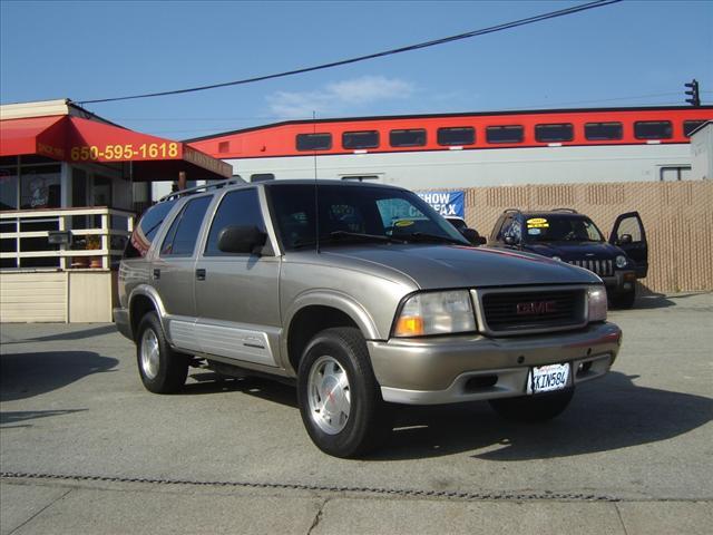 Photo of 2000 GMC Jimmy