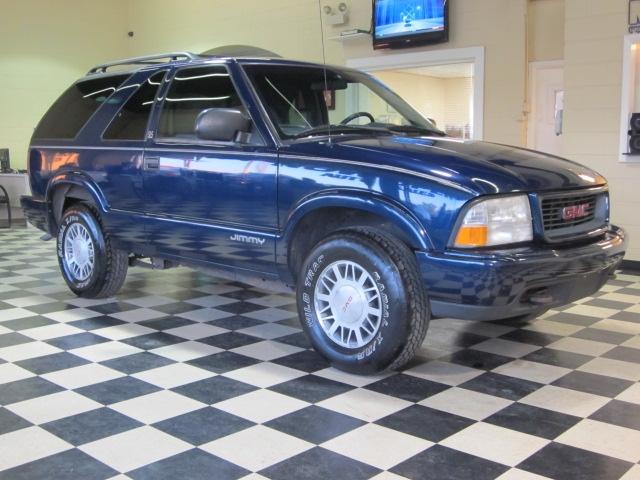 Photo of 2001 GMC Jimmy