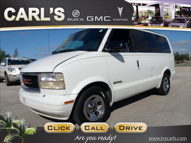 Photo of 2000 GMC Safari