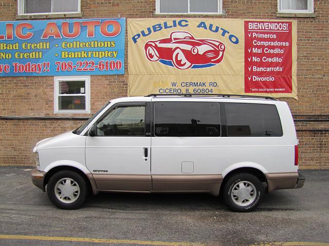 Photo of 1997 GMC Safari